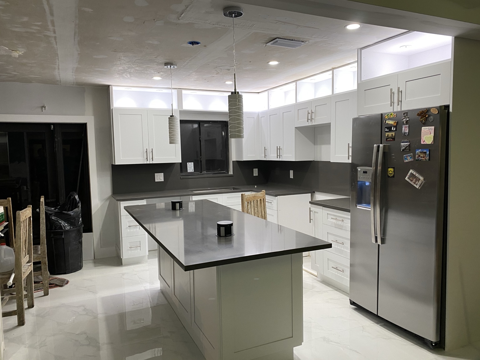 Modern residential kitchen lighting